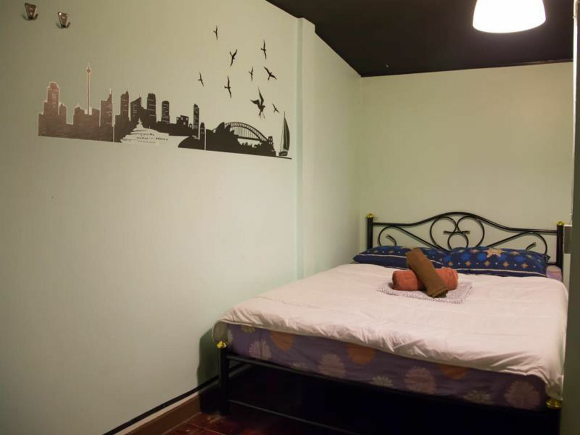 Mad Cow Hostel Bangkok Extérieur photo